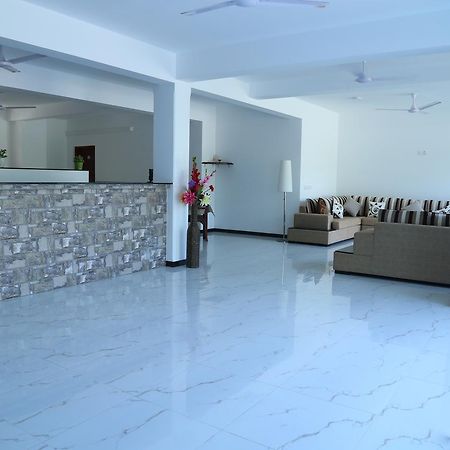 Hikka Regent Hotel ヒッカドゥワ エクステリア 写真