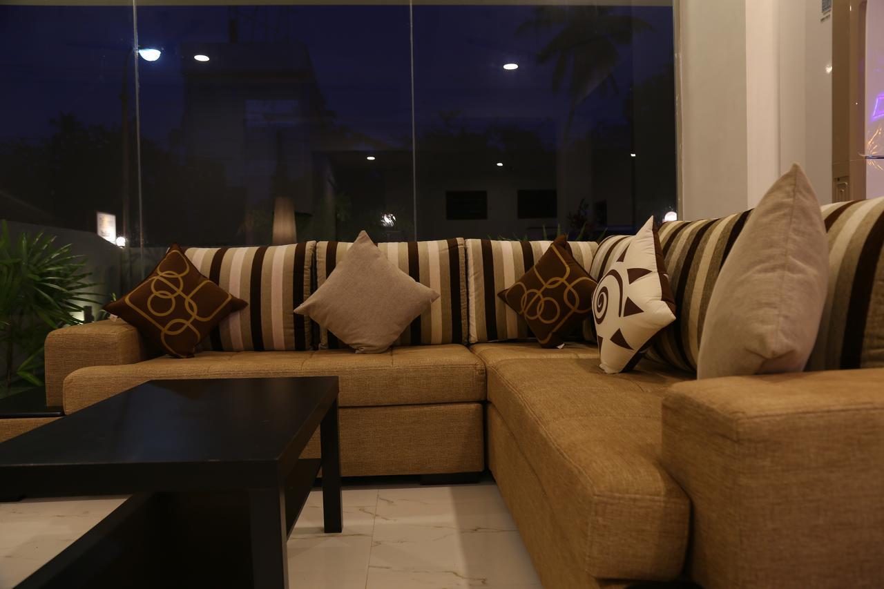 Hikka Regent Hotel ヒッカドゥワ エクステリア 写真