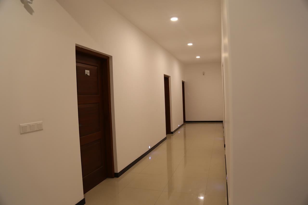 Hikka Regent Hotel ヒッカドゥワ エクステリア 写真