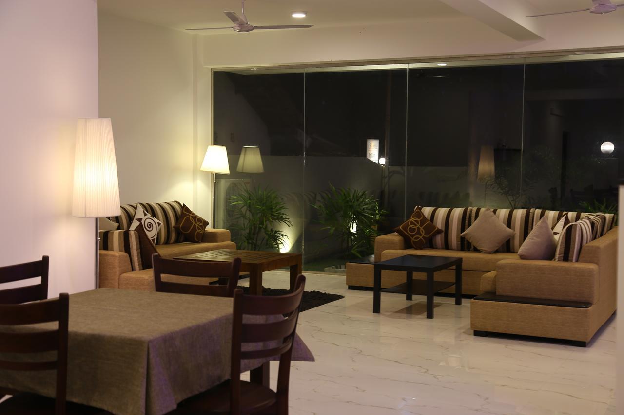 Hikka Regent Hotel ヒッカドゥワ エクステリア 写真