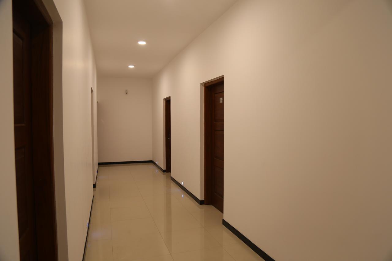 Hikka Regent Hotel ヒッカドゥワ エクステリア 写真